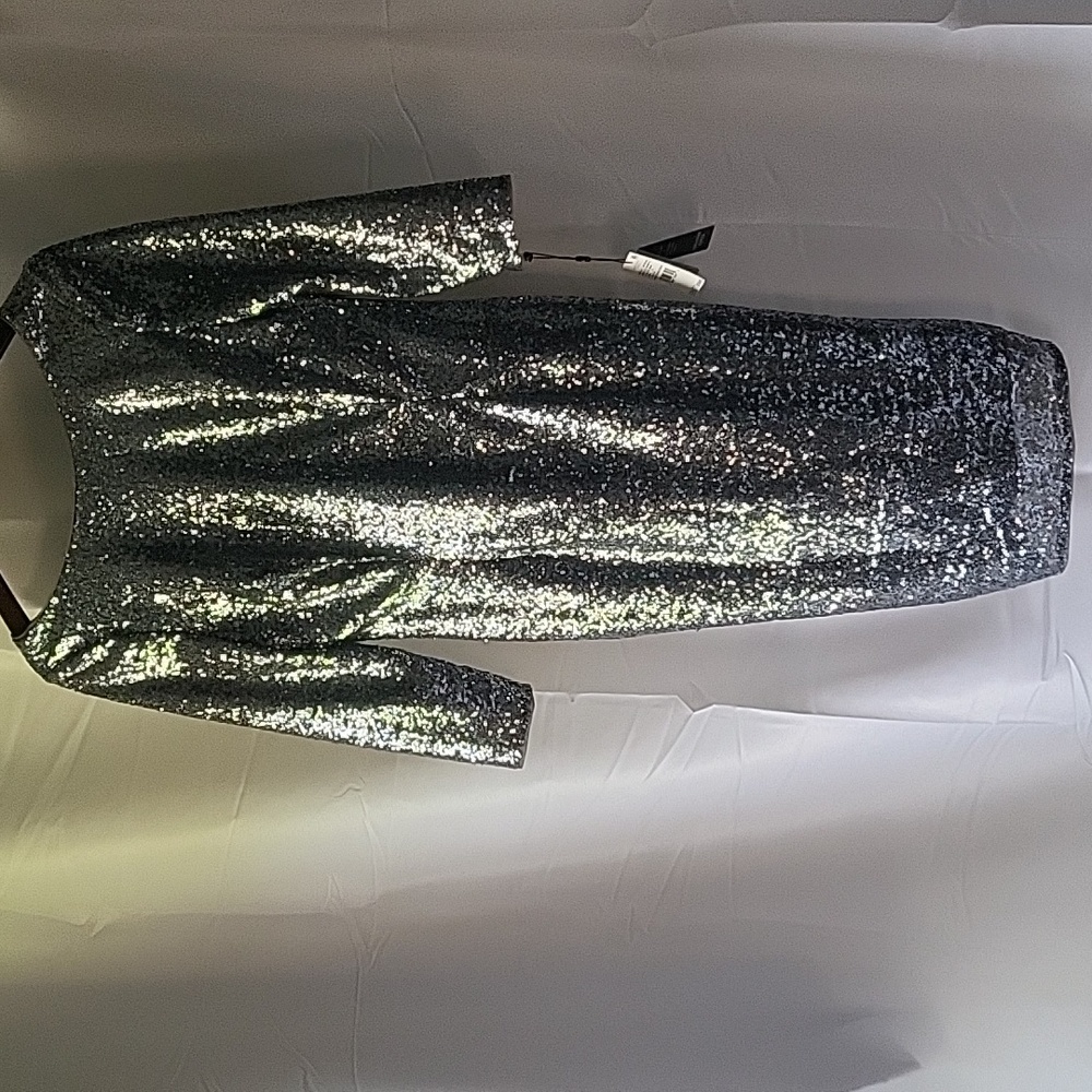 Adrianna Papell size 8 silver sequence